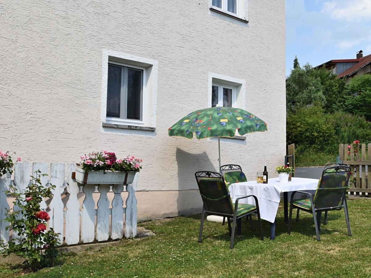 Holiday Home With Garden Near The Forest Arnschwang Exteriör bild